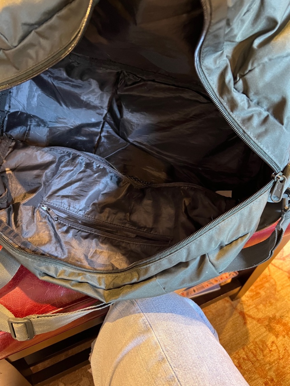 Under Armour Teal Duffel Bag with Light Blue Logo - Picture 11 of 13